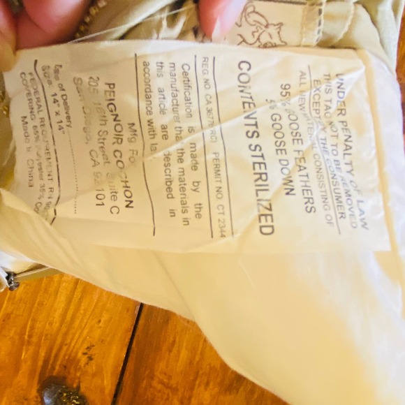 Vintage Peignoir Cochon Champagne Beaded Swirls Silk Throw Pillow‎ 14 x 14 Inch - Picture 7 of 7